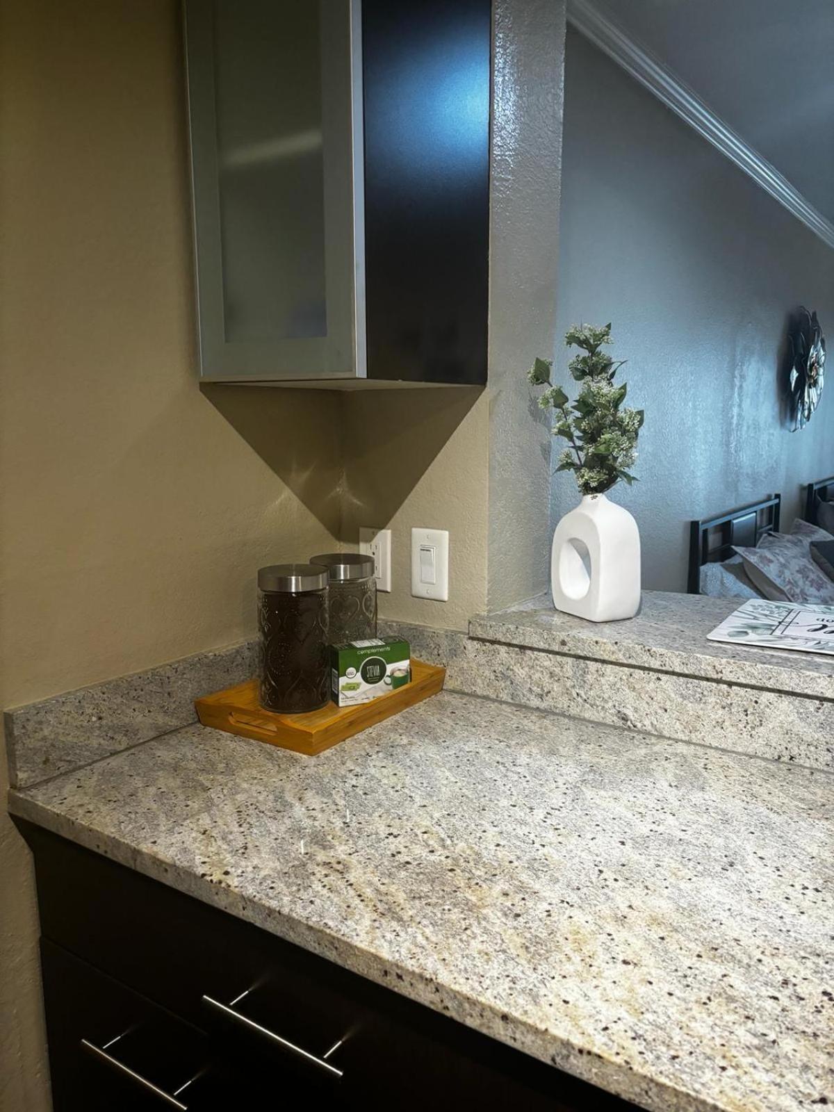 Sweet Studios Universal Loft Free Parking And Wifi Los Angeles Eksteriør bilde